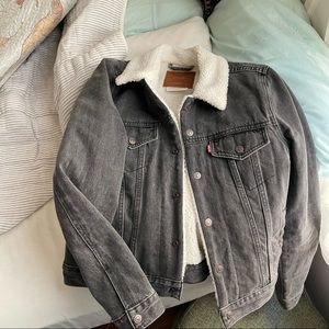 Black Sherpa Levi’s Jacket